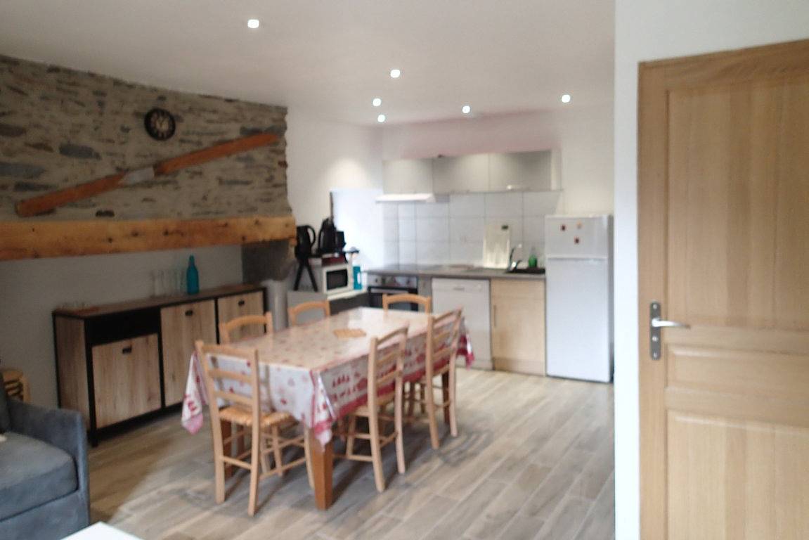 Appartement entier, Appartement Clotilde ou Bertrande - Chez Peyra in Loudenvielle, Pyrénées