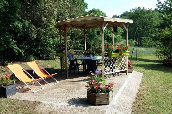 Gîte pour 6 personnes, avec jardin, animaux acceptés