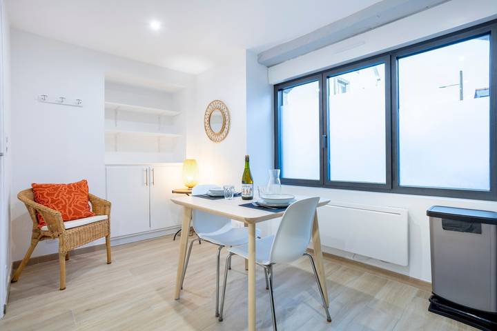 Studio pour 2 personnes, adapté aux familles à Guilvinec