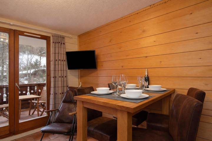 Apartamento entero, Résidence Le Château D86 Ski Retreat | Balcony & Views in Les Houches, Macizo del Mont Blanc