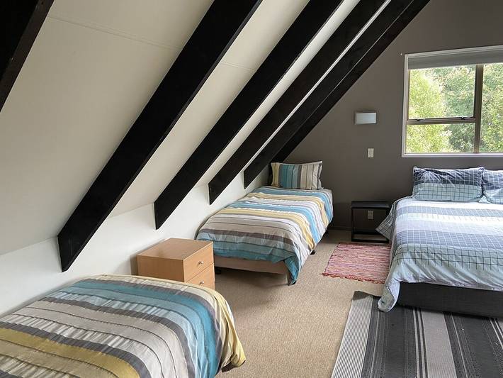 Location de vacances pour 8 personnes, avec jardin à Wanaka