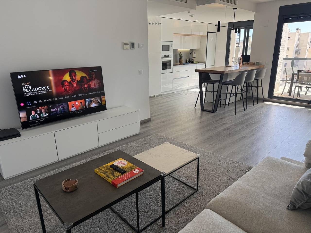 Ganze Ferienwohnung, Ferienwohnung für 4 Personen mit Balkon/Terrasse in El Barrio, San Juan Playa