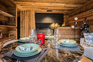 Gîte pour 4 personnes, avec balcon et jardin, animaux acceptés dans Palais Des Sports Et Des Congres Megeve