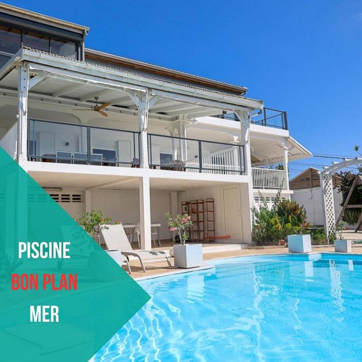 Villa pour 8 personnes, avec vue ainsi que jardin et piscine