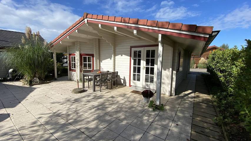 Chalet für 6 Personen, mit Terrasse und Balkon/Terrasse - 1