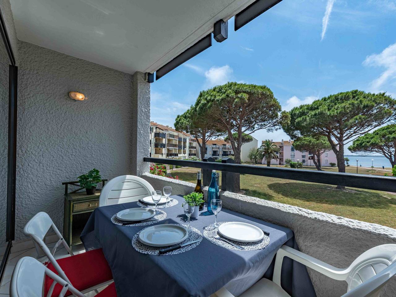 Entire apartment, Antigua in Le Barcarès, Côte d'Améthyste