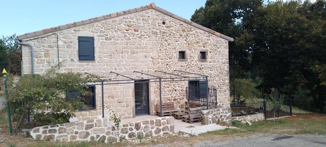 Maison de vacances pour 12 personnes, avec piscine et terrasse, animaux acceptés