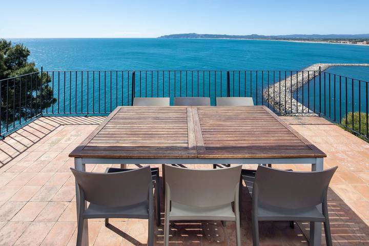 Casa rural para 12 personas, con Vistas al mar además de Terraza y Jardín en la Costa Brava - 2