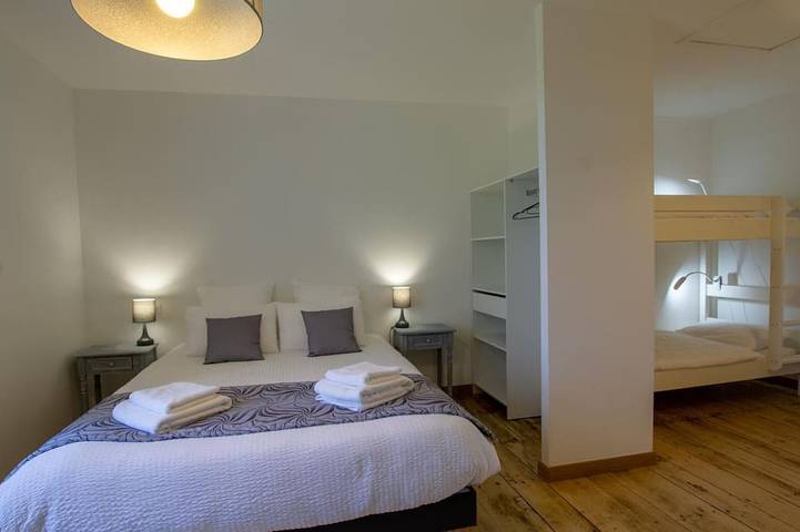 Gîte pour 8 personnes, avec jardin et terrasse à Savignac-les-Églises - 4