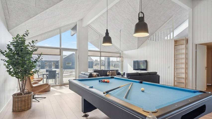 Luxus-Poolhaus Ivenack für 26 Gäste mit Outdoor-Spa – 779 in Ivenack, Mecklenburgische Seenplatte