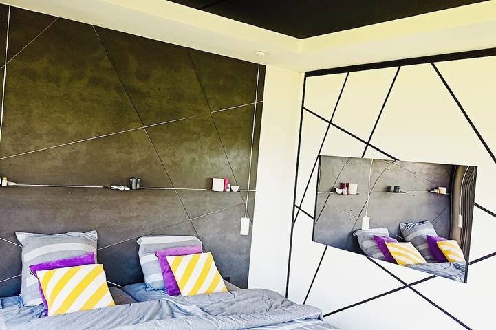 Location de vacances pour 10 personnes, avec jardin ainsi que terrasse et jacuzzi à Tresserve - 3