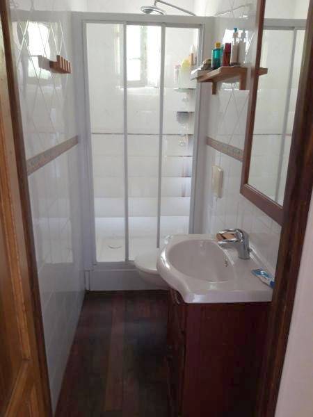 Location de vacances pour 2 personnes, avec Terrasse ainsi que Jardin et Vue à Canari - 3