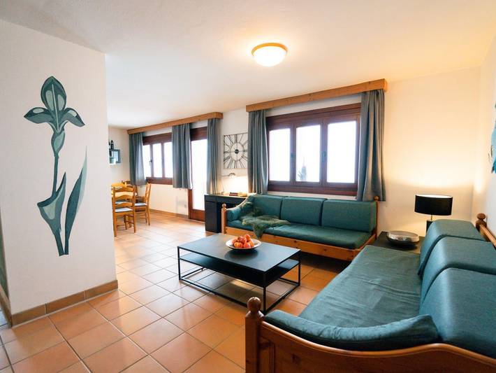 Ferienwohnung für 4 Personen, mit Balkon und Terrasse sowie Seeblick in Kanzelhöhe