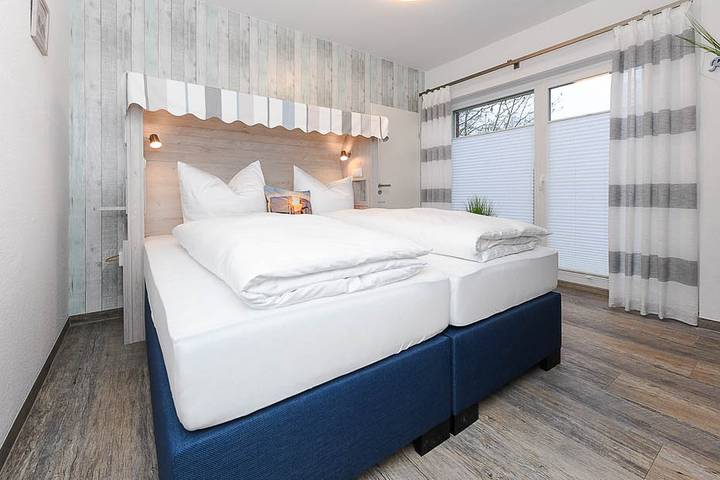 Ferienwohnung für 4 Personen, mit Garten und Terrasse, kinderfreundlich in Bensersiel - 2