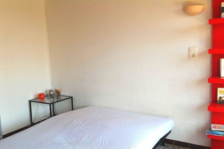Appartement entier, Sanary S/Mer Joli appartement + Terrasse & Jardin pour 4 Personnes ! in Sanary-sur-Mer, Côte méditerranéenne (France)