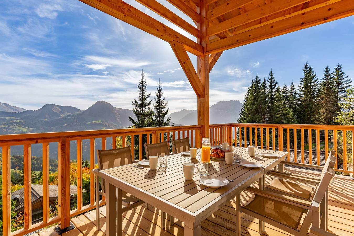 Chalet "Lucyvon" vue exceptionnelle in Manigod, Région d'Annecy