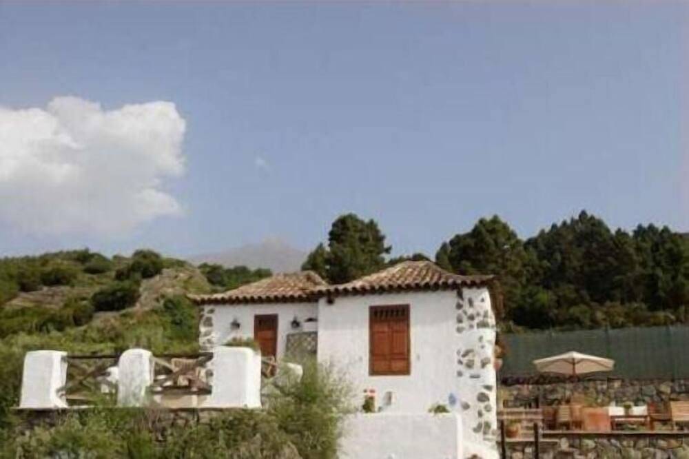 Casa rural (alquiler íntegro) Finca Los Ciruelos para 4 personas in Cueva del Viento, Icod de los Vinos