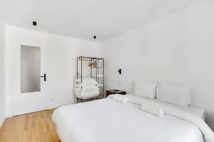 Appartement entier, Confort à Saint-Ouen – Appartement climatisé in Saint-Ouen, Seine-Saint-Denis