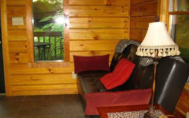 Log Cabin for 2 Guests in Daniel Boone National Forest, Kentucky, Picture 1