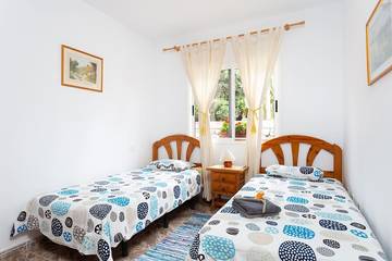 Bungalow for 8 People in Icod de los Vinos, North Tenerife, Photo 3