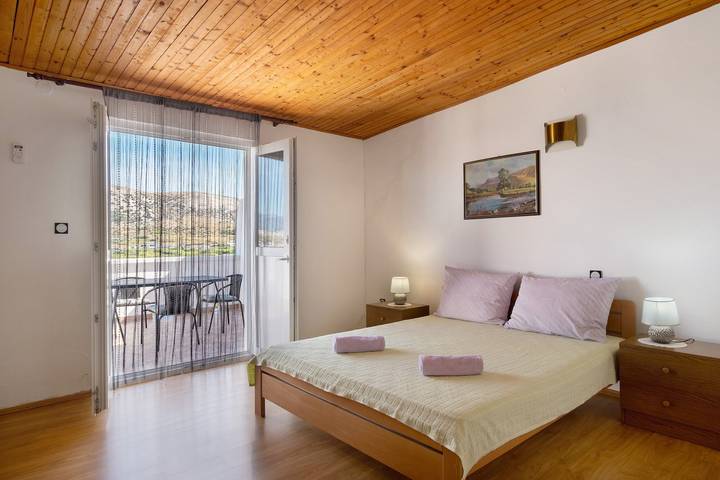 Apartament wakacyjny dla 6 osób w Pag