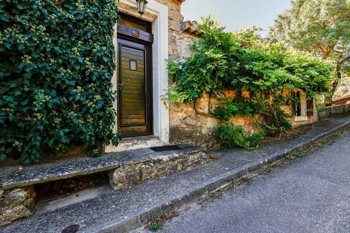 Location de vacances pour 7 personnes, avec piscine à Lagrasse - 3