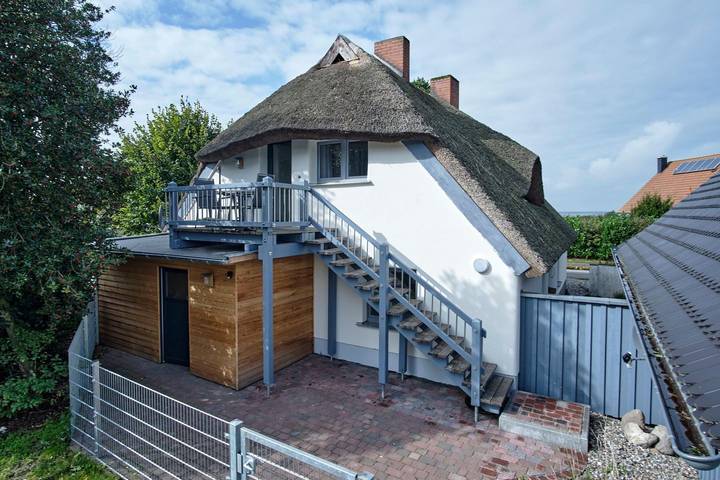 Ferienwohnung für 2 Personen, mit Balkon und Terrasse in Fuhlendorf