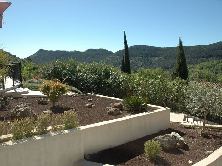 Location de vacances pour 5 personnes, avec piscine ainsi que jardin et terrasse, animaux acceptés à Bagnols-en-Forêt - 3