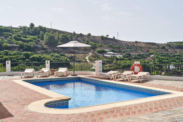Ferienhaus 'Cortijo Los Ángeles Morea' mit Meerblick, Wlan und Klimaanlage in Frigiliana, Cordillera Penibética