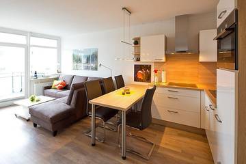 Ferienwohnung für 4 Personen, mit Pool und Balkon sowie Sauna in Südstrand Pelzerhaken