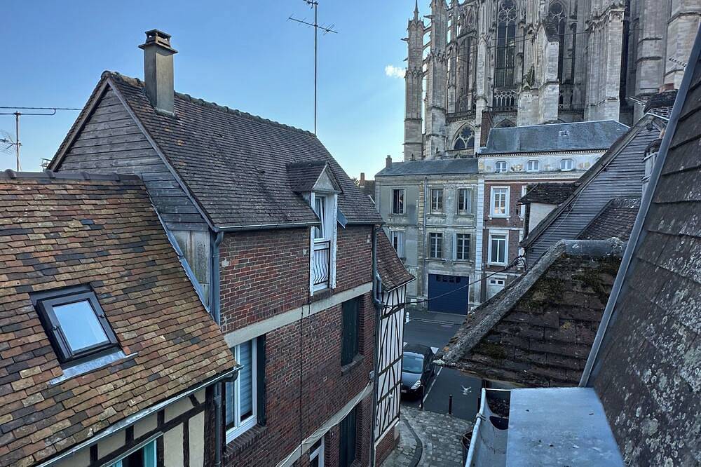 Apartamento entero, Magnificent, comfortable duplex apartment in the heart of the city center  in Beauvais, Río Oise