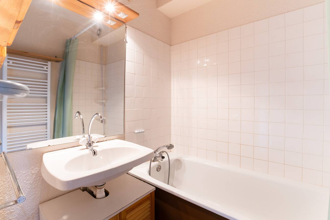 Ganze Wohnung, Appart front de neige, au pied des pistes - pour 5 in La Joue du Loup, Le Dévoluy