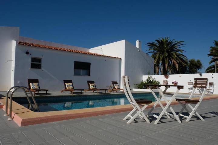 Maison d’hôte pour 2 personnes, avec vue ainsi que jardin et piscine dans Odiáxere - 3