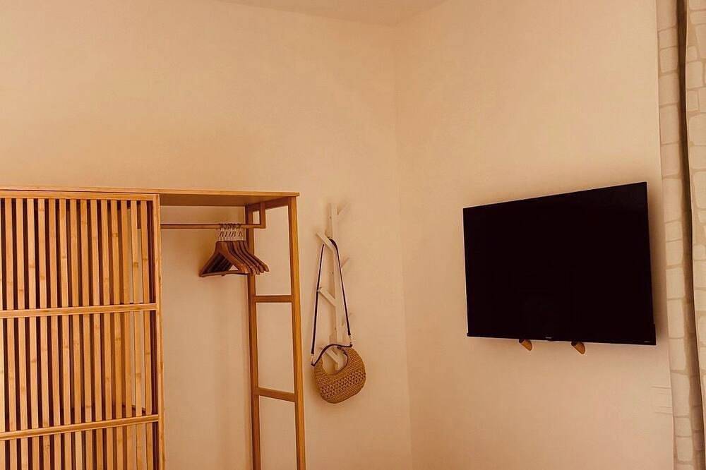 Ganze Wohnung, Apartment mit 1 Schlafzimmer, Meerblick und Terrasse in Favignana Stadt, Favignana