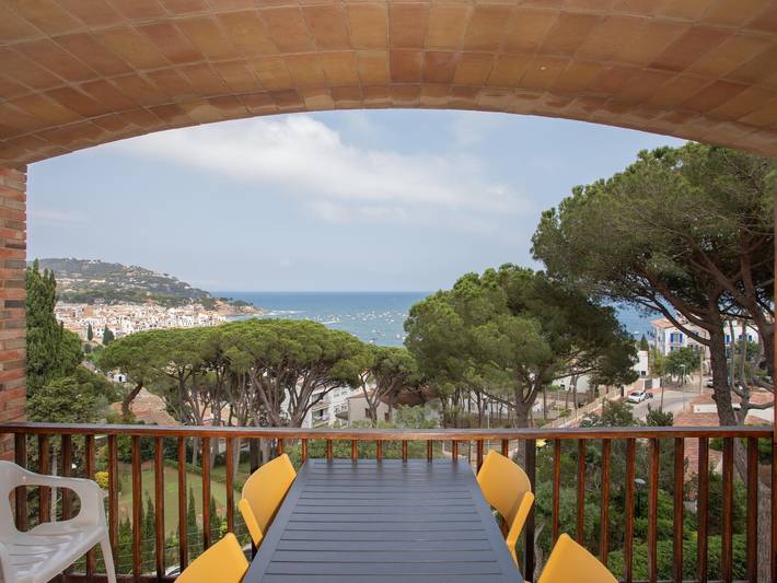 Vakantiewoning voor 4 personen, with Uitzicht op zee and Balkon/Terras as well as Tuin and Zwembad in Calella de Palafrugell