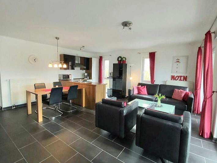 Ferienwohnung für 5 Personen, mit Sauna und Balkon sowie Whirlpool, kinderfreundlich in Schillig