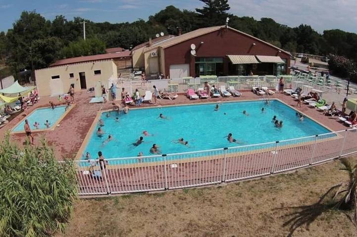 Camping pour 4 personnes