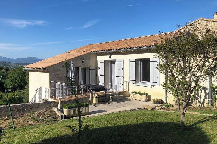 Gîte pour 4 personnes, avec piscine à Crestet - 4