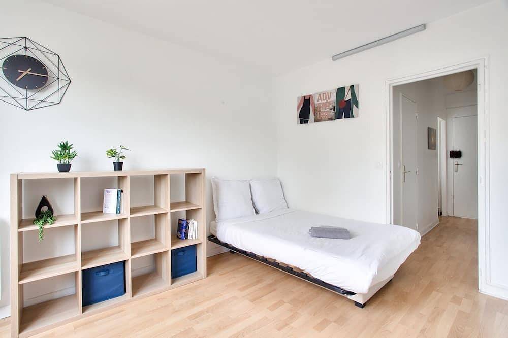 Entire apartment, Charming studio in the heart of Montrouge in Montrouge, Hauts-de-Seine
