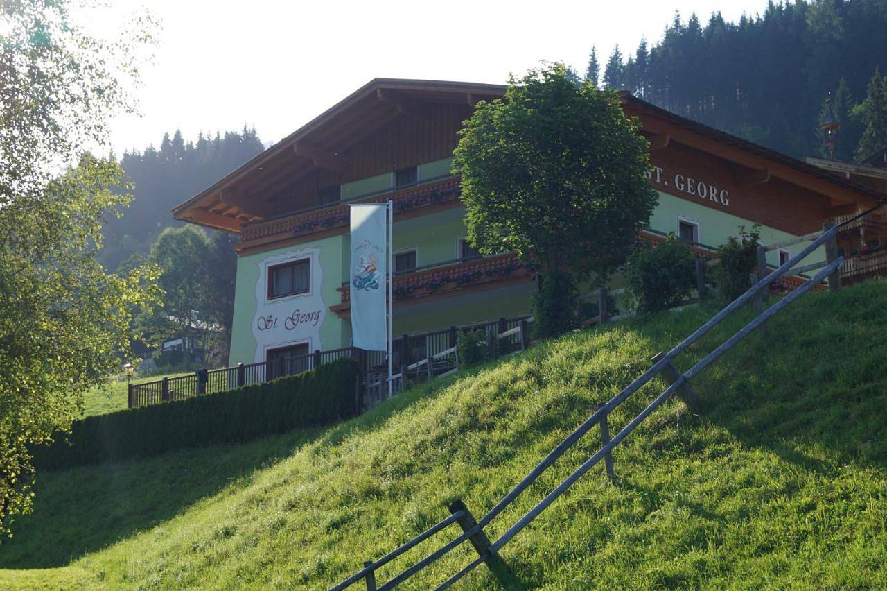 Landhaus St Georg inklusive Jokercard in Hinterglemm, Saalbach-Hinterglemm