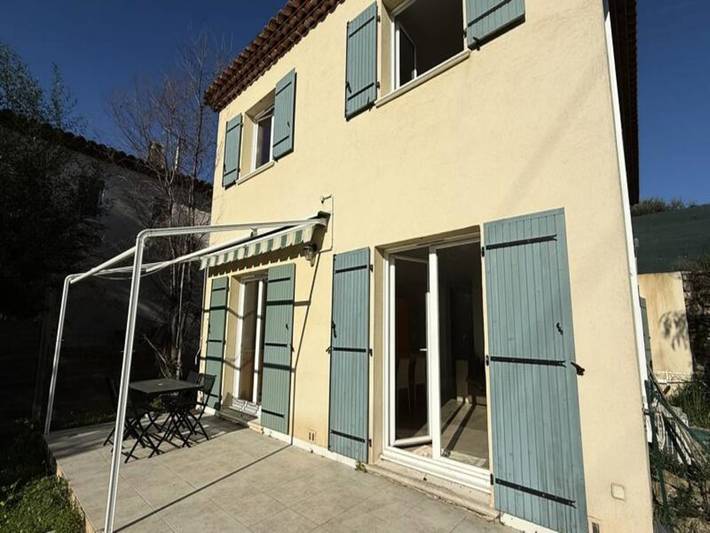 Gîte pour 7 personnes, avec jardin, adapté aux familles à Châteauneuf-Grasse - 2