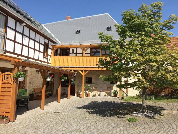 Ferienhaus für 2 Personen, mit Terrasse und Garten sowie Sauna in Auma-Weidatal