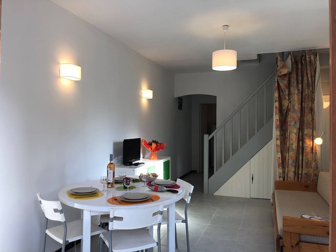 Geheel appartement, Vakantieappartement voor 3 personen in Boulouris, Saint-Raphaël