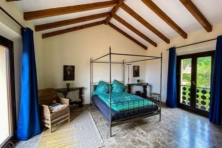 Secluded location with fantastic views of Morocco in Gaucín, Serranía de Ronda