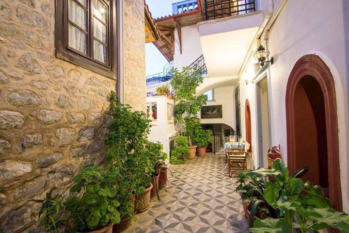 Maison d’hôte pour 2 personnes, avec jardin et terrasse à Hydra - 3