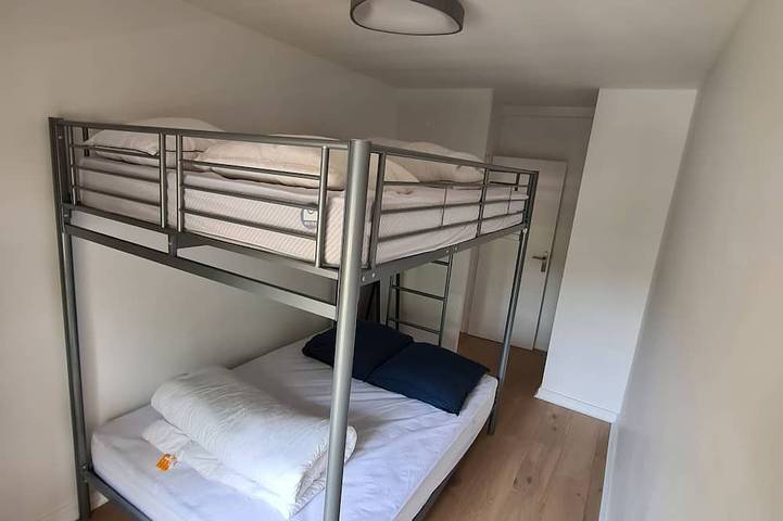 Gîte pour 6 personnes, avec balcon et jardin dans Plage de la Bouillabaisse - 3