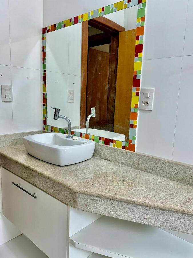 Casas e apartamentos de temporada para 11 pessoas, com balcão e piscina e ainda vista, com animais de estimação em São João da Barra