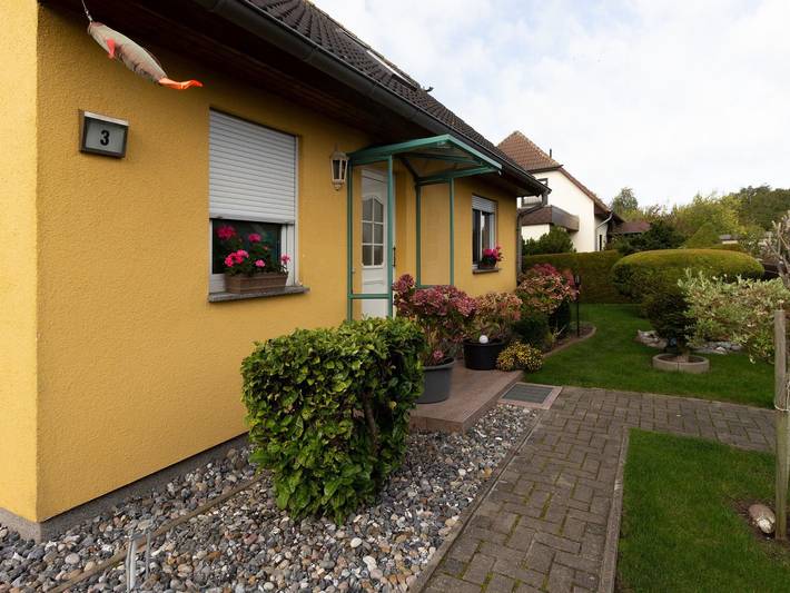 Ferienwohnung für 2 Personen, mit Terrasse und Garten in Dranske - 2