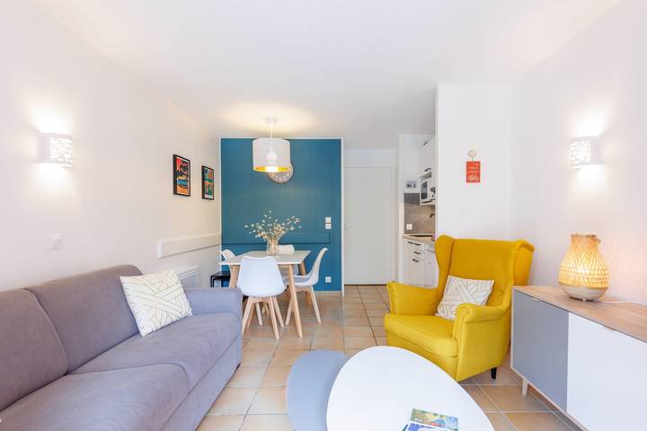 Gîte pour 4 personnes, avec Balcon ainsi que Terrasse et Piscine dans Moliets-Plage - 3