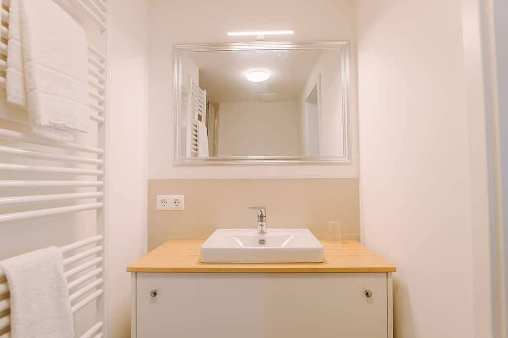 Ganze Wohnung, Modernes Apartment im Stadtzentrum in Wanzleben-Börde, Magdeburger Börde